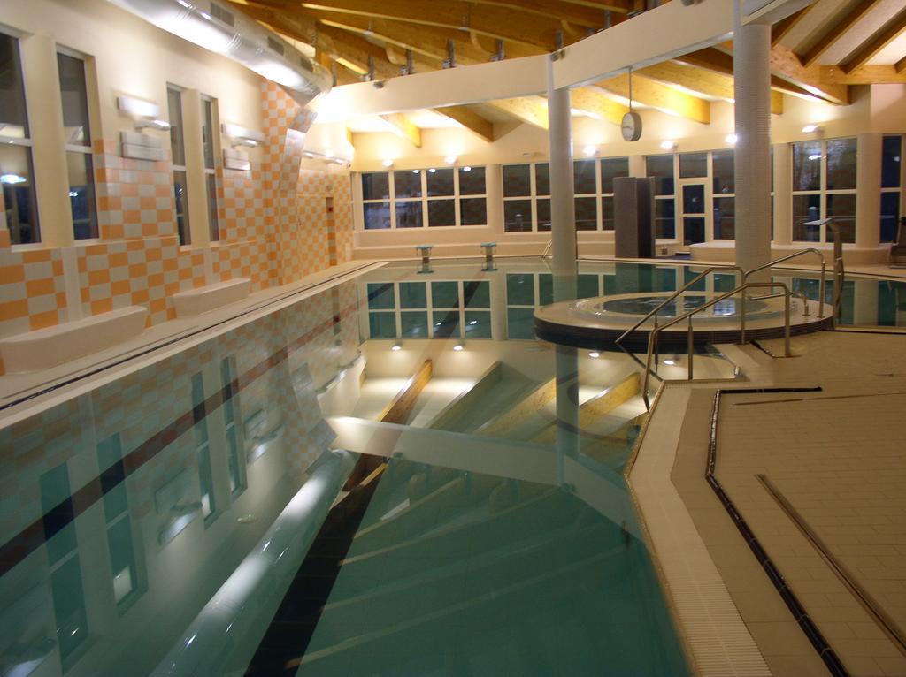 Villa Maximus 야히모프 외부 사진